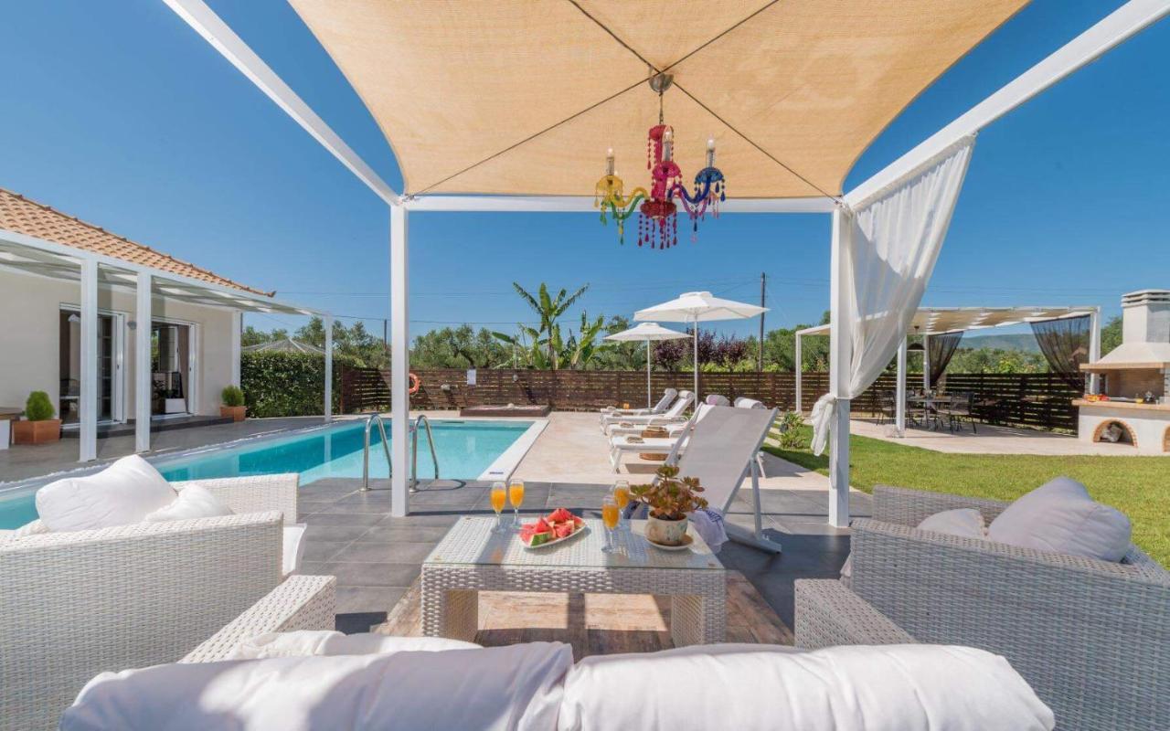 Madini Luxury Villa With Private Heated Pool Vanato Exterior foto